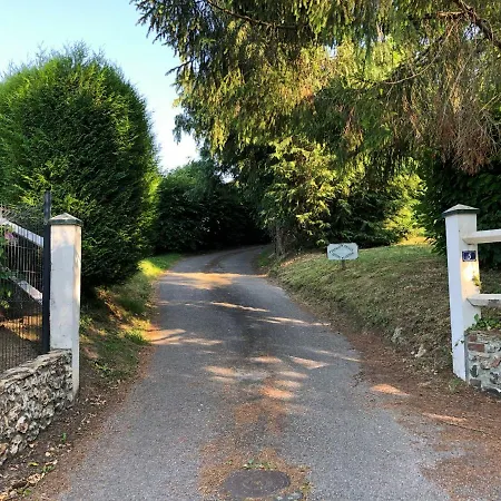 Aux Lettres Du Lavoir La Rivière-Saint-Sauveur