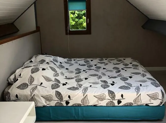 Aux Lettres Du Lavoir La Rivière-Saint-Sauveur