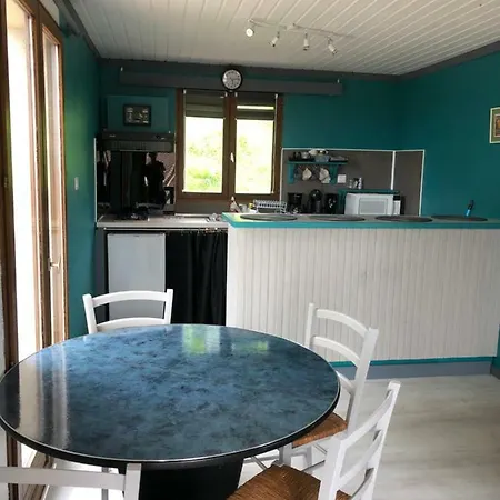 Prázdninový dům Aux Lettres Du Lavoir La Rivière-Saint-Sauveur