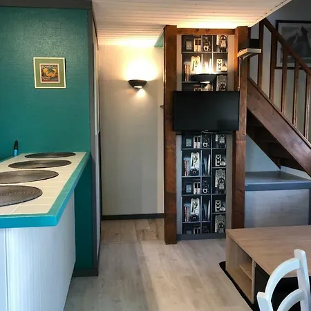 Holiday home Aux Lettres Du Lavoir