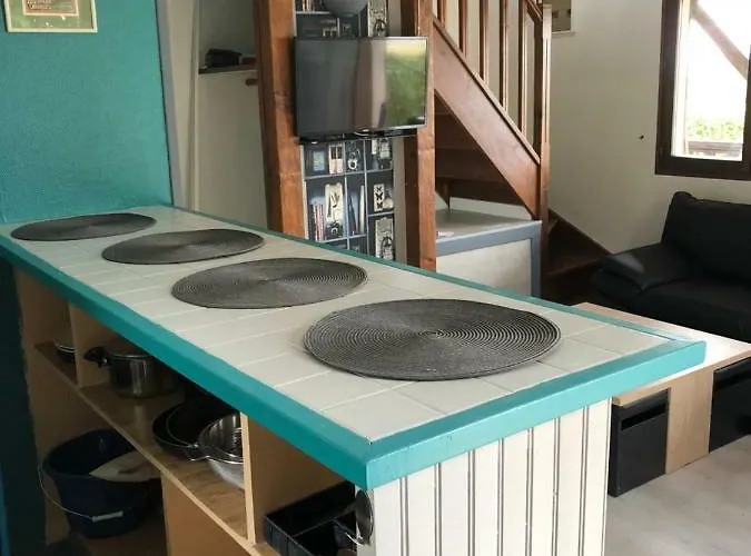 بيت للعطل Aux Lettres Du Lavoir