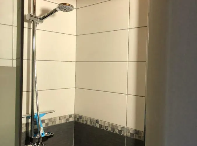 Aux Lettres Du Lavoir بيت للعطل