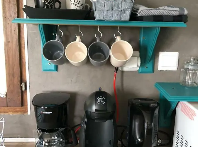 Aux Lettres Du Lavoir La Rivière-Saint-Sauveur