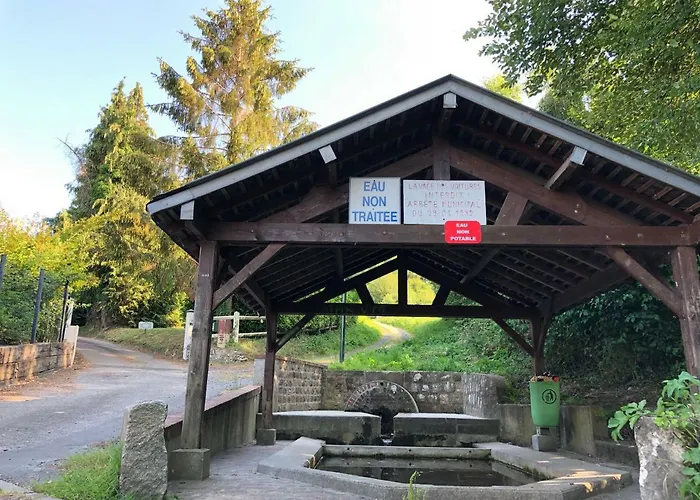 بيت للعطل Aux Lettres Du Lavoir *