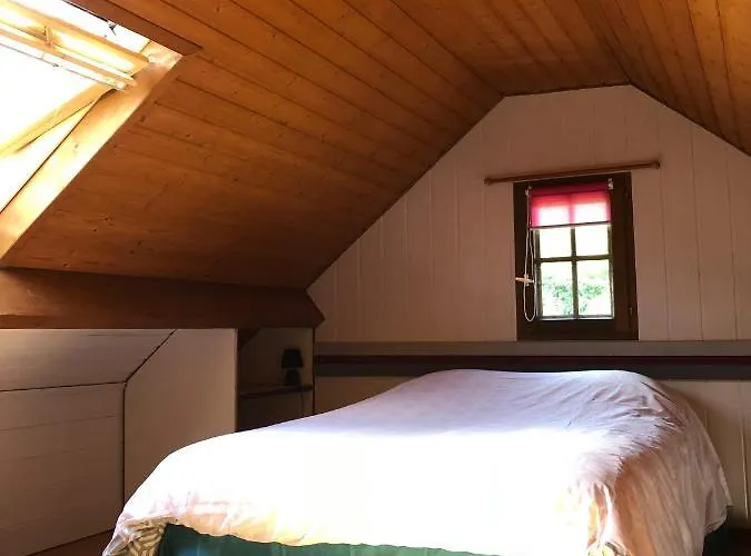 Aux Lettres Du Lavoir بيت للعطل La Rivière-Saint-Sauveur